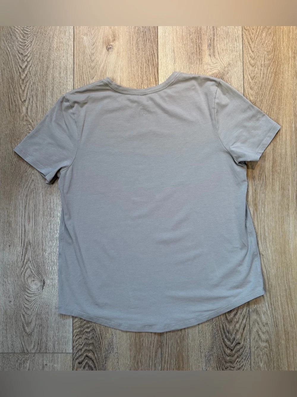 Lululemon Love Crewneck T-Shirt Riverstone Grey/Tan Size 10
